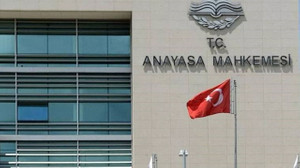 AYM’den hakim ve savcı yardımcısı kadroları için karar