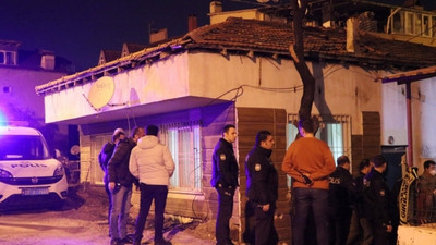 Aslan bebek evde ölü bulundu: Annesi ve sevgilisi aranıyor