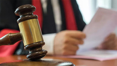 Doktoru sırtından bıçaklayan temizlik görevlisine 11 yıl hapis