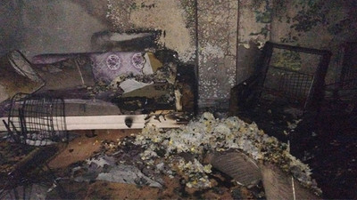 Evde çıkan yangını itfaiye ekipleri söndürdü