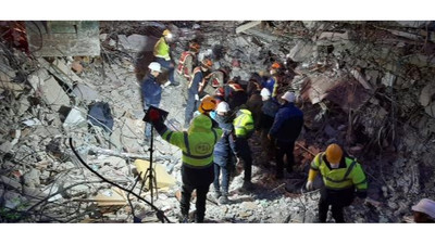 6 aylık hamile Buse, 136 saat sonra enkazdan sağ çıkarıldı