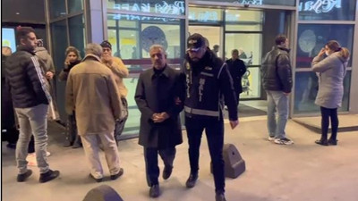 Depremde yıkılan apartmanın şantiye şefi gözaltına alındı