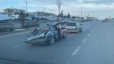 Enkazdan çıkardı yollara düştü! Hurdaya dönen araçla yolculuk