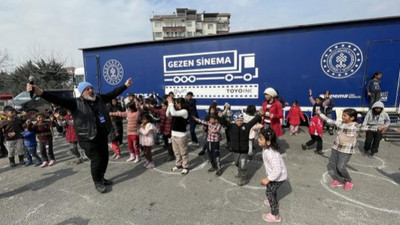 "Gezen Sinema" depremzede çocuklar için yola çıktı