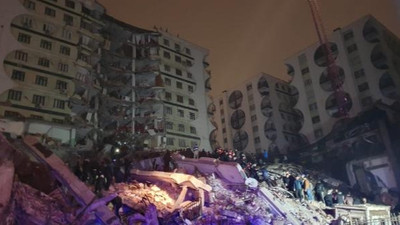 Kahramanmaraş merkezli 7.4 büyüklüğünde deprem! Çok sayıda ilde yıkım var
