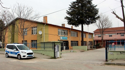 Ortaokullu kız öğrenci, tartıştığı 5 arkadaşını bıçakladı!