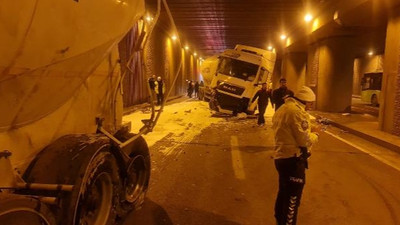 Zincirleme kaza! Tünelde 4 araç çarpıştı