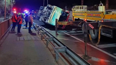Alanya Kestelspor'un takım otobüsü, deplasman dönüşü devrildi: 2 futbolcunun durumu ağır