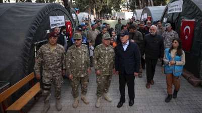 Bakan Hulusi Akar, Hatay'da incelemelerde bulundu