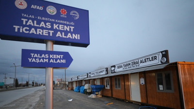 Depremin merkez üssünde hayat normalleşiyor; Elbistan’da farklı bölgelere 3 çarşı açıldı