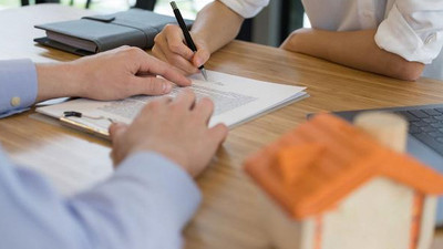 Fahiş zamcı ev sahiplerine kötü haber! 6 katını isteyip elektriği suyu kesti... Sonuç: Gözaltı