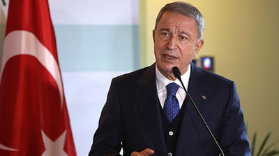 Milletvekili adayı olacak mı? Bakan Akar'dan merak edilen soruya cevap
