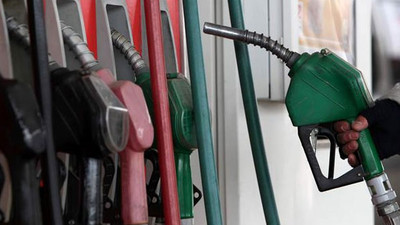 Akaryakıta çifte indirim pompaya yansıdı! İşte güncel benzin ve motorin fiyatları