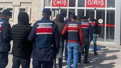 Jandarmanın paketlediği 4 zehir taciri hapsi boyladı