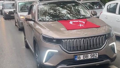 Bakan Varank'ın makam aracı Togg, asker uğurlamasında konvoy başı oldu