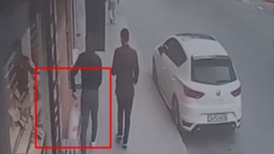Pes dedirten hırsızlık! Selam verip 25 kiloluk döneri çaldılar