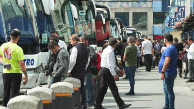 Bayram tatili başladı, vatandaşlar otogarlara akın etti: Yolcu çok bilet yok!