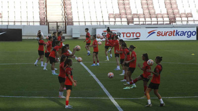 A Milli Kadın Futbol Takımı, Litvanya maçı hazırlıklarını tamamladı