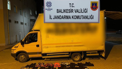Jandarma Edremit Körfezi’nde düzensiz göçmenlere göz açtırmıyor