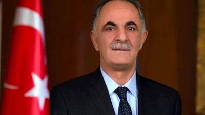 Yolsuzluk iddiaları sonrası Horasan Belediye Başkanı Abdulkadir Aydın AK Parti'den istifa etti