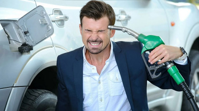 Benzine bu geceden itibaren zam gelecek
