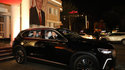 Öğrencilerin yardım çağrısına vali, Togg ile yanıt verdi
