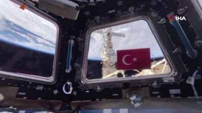 Cumhuriyetin 100. yılını uzaydan kutladı