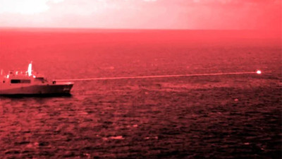 Aden Körfezi’nde gemi kaçırıldı, ABD müdahale etti, Yemen füze attı!