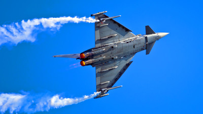 MSB: Eurofighter iyi bir başlangıç olabilir