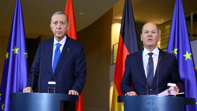 Erdoğan’dan Alman gazeteciye sert sözler: Bizi bununla tehdit etmeyin!