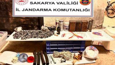Ev değil bomba atölyesi! Jandarma hepsine el koydu
