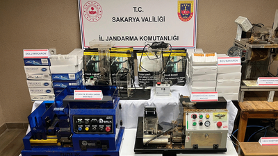 Jandarma'dan Sakarya'da büyük baskın: Adeta sigara fabrikası kurmuşlar!