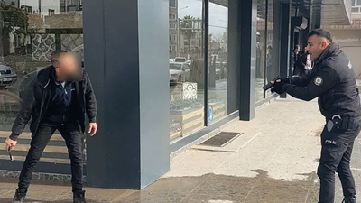 Adıyaman'da korkunç olay! Polisleri umursamadan boğazını kesti
