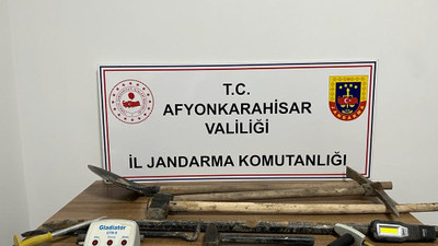 Define arayan iki kişiye jandarmadan suçüstü