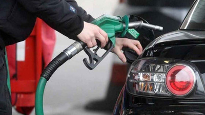 Benzin ve motorine zam geldi
