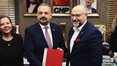 Buğra Gökce, İzmir için resmen aday adayı oldu: Coşkuyla karşılandı!