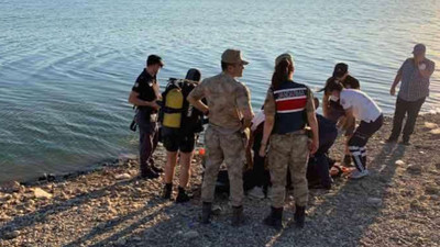 Suriyeli ailenin sahil keyfinde acı son! Yakınları sinir krizi geçirdi