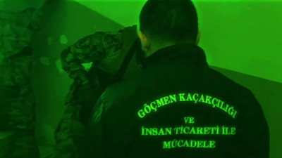 Düzensiz göçe geçit yok: Göçmen kaçakçılarına nokta atışı operasyon