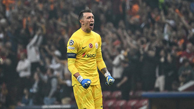 Muslera son noktayı koydu