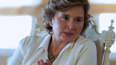 Nazlı Ilıcak Cezaevine Girdi! Nazlı Ilıcak Kimdir, Kaç Yaşında? Neden Cezaevine Girdi?