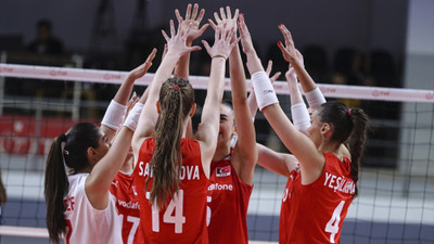 20 Yaş Altı Kadın Milli Voleybol Takımı, Avrupa Şampiyonası Elemeleri'nde finale çıktı
