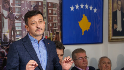 AK Parti İzmir Büyükşehir Belediye Başkan adayı Dağ, seçim çalışmalarını sürdürüyor