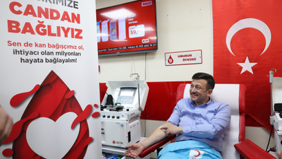 AK Parti İzmir Büyükşehir Belediye Başkan adayı Hamza Dağ, Bayraklı'da sivil toplum kuruluşu temsilcileriyle buluştu