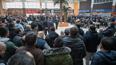 Ankara Büyükşehir Belediye Başkanı Yavaş, Kahramankazan'da kamyoncularla buluştu: