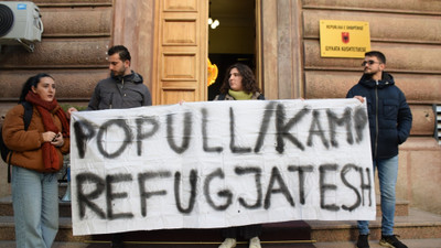 Arnavutluk Anayasa Mahkemesi, İtalya ile yapılan "göç anlaşmasını" anayasaya uygun buldu