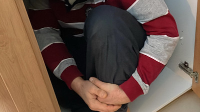 Bursa'da firari FETÖ'cü saklandığı mutfak dolabında yakalandı