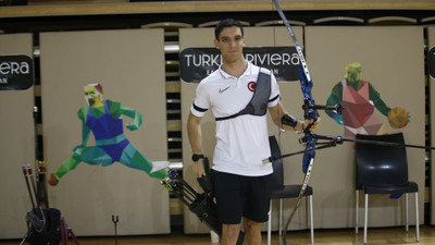 "Çelimsiz" diye geç başladığı okçulukta artık oklarını olimpiyatlar için atıyor