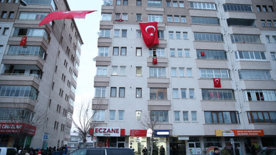 Cumhurbaşkanı Erdoğan, şehit Sözleşmeli Er Evcin'in ailesini ziyaret etti