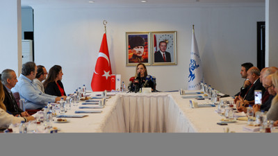 Dokuz Eylül Üniversitesinin "Asrın Felaketinde Asrın Dayanışması" belgeseli tanıtıldı
