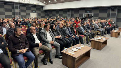Elazığ’da "Deprem riskiyle yüzleşmek, Bilinçli Toplum, Güvenli Gelecek" paneli düzenlendi